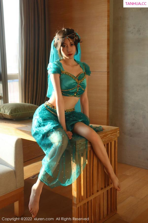玥儿玥  [XiuRen]高清写真图 2022.09.30 No.5670 玥儿玥er第16张图片